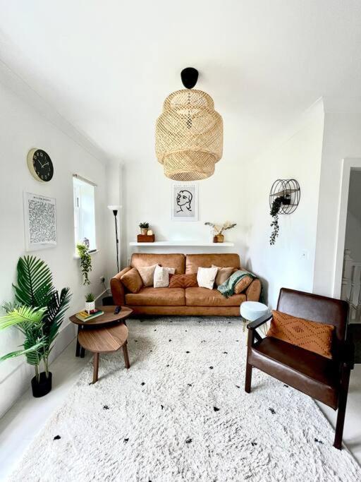 Broomfield  High-End 2 Bed Maisonette In Beaulieu Park מראה חיצוני תמונה